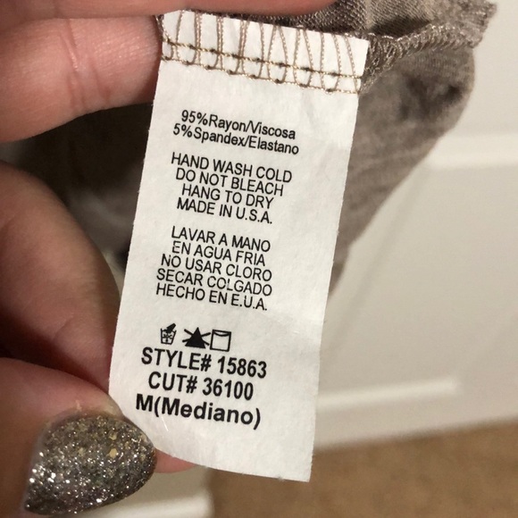 I Heart Joah knotted top - Picture 4 of 6